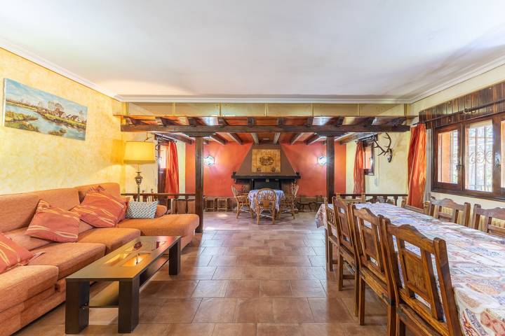 Chalet para 14 personas, con Jardín en Provincia de Madrid - 4