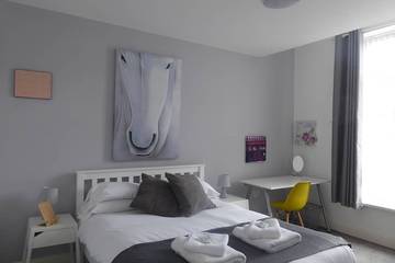 Apartment for 6 People in Chester, Cheshire, Photo 1