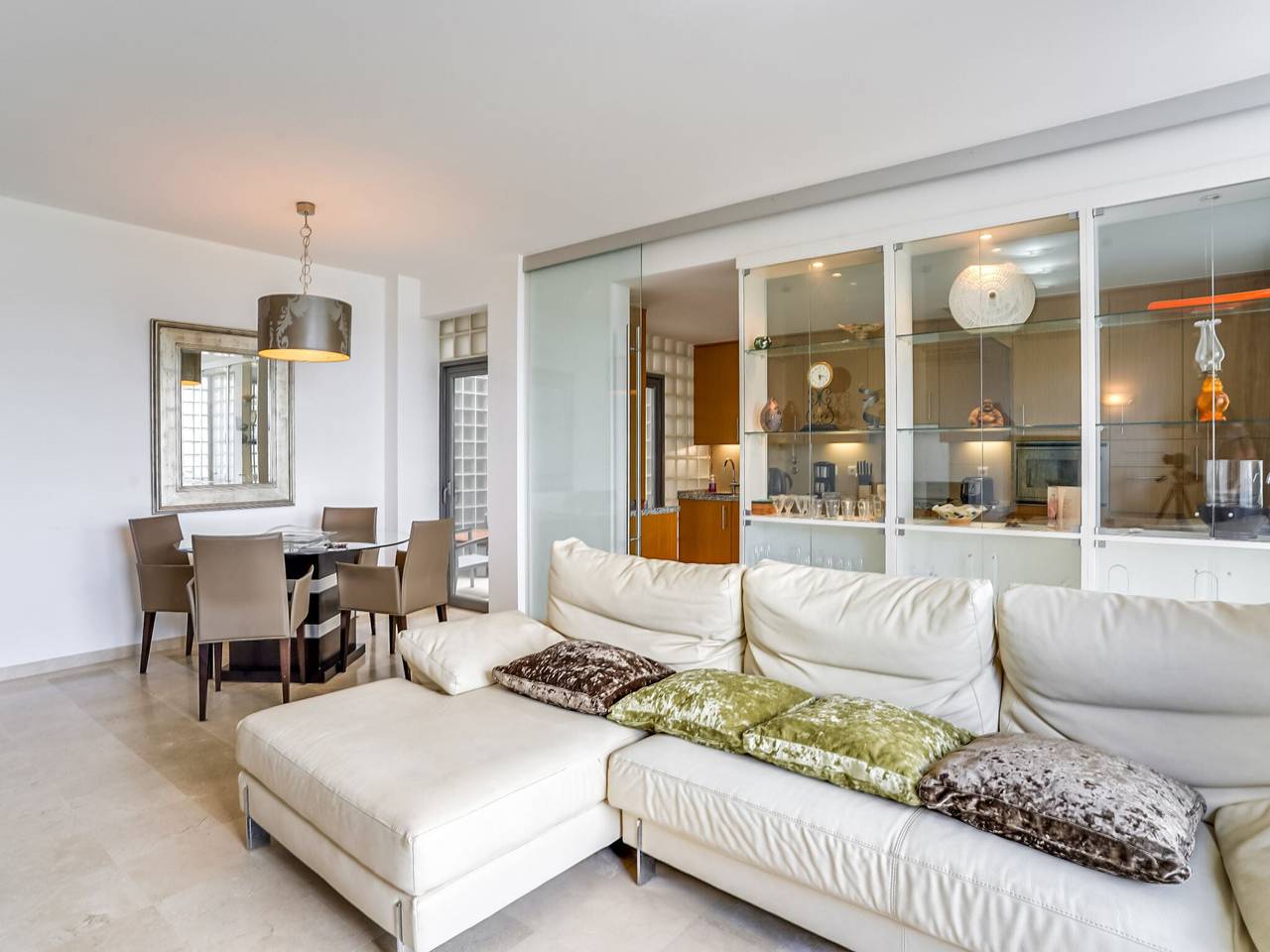 Apartamento entero, Cómodo apartamento con patio cerca de Tavira in Tavira, Tavira (Santiago)