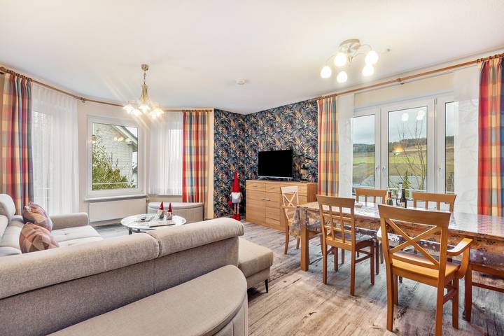 Geheel appartement, Appartement Ruhrtal – Centraal in Bestwig, supermarkten dichtbij, tuin, glasvezel in Bestwig, Hochsauerlandkreis