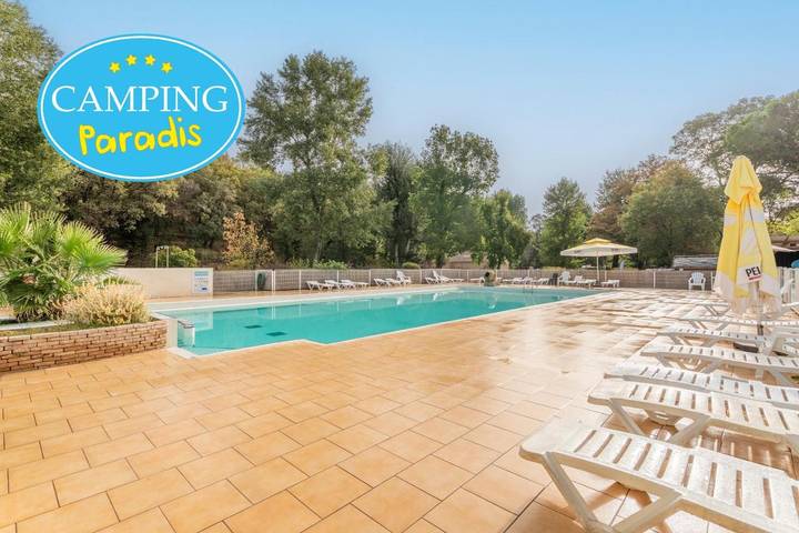 Location de vacances pour 4 personnes, avec Jacuzzi ainsi que Terrasse et Piscine à Boisset-et-Gaujac - 2