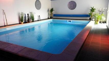 Chambre d’hôte pour 3 personnes, avec vue et jardin ainsi que piscine et sauna à Pomport