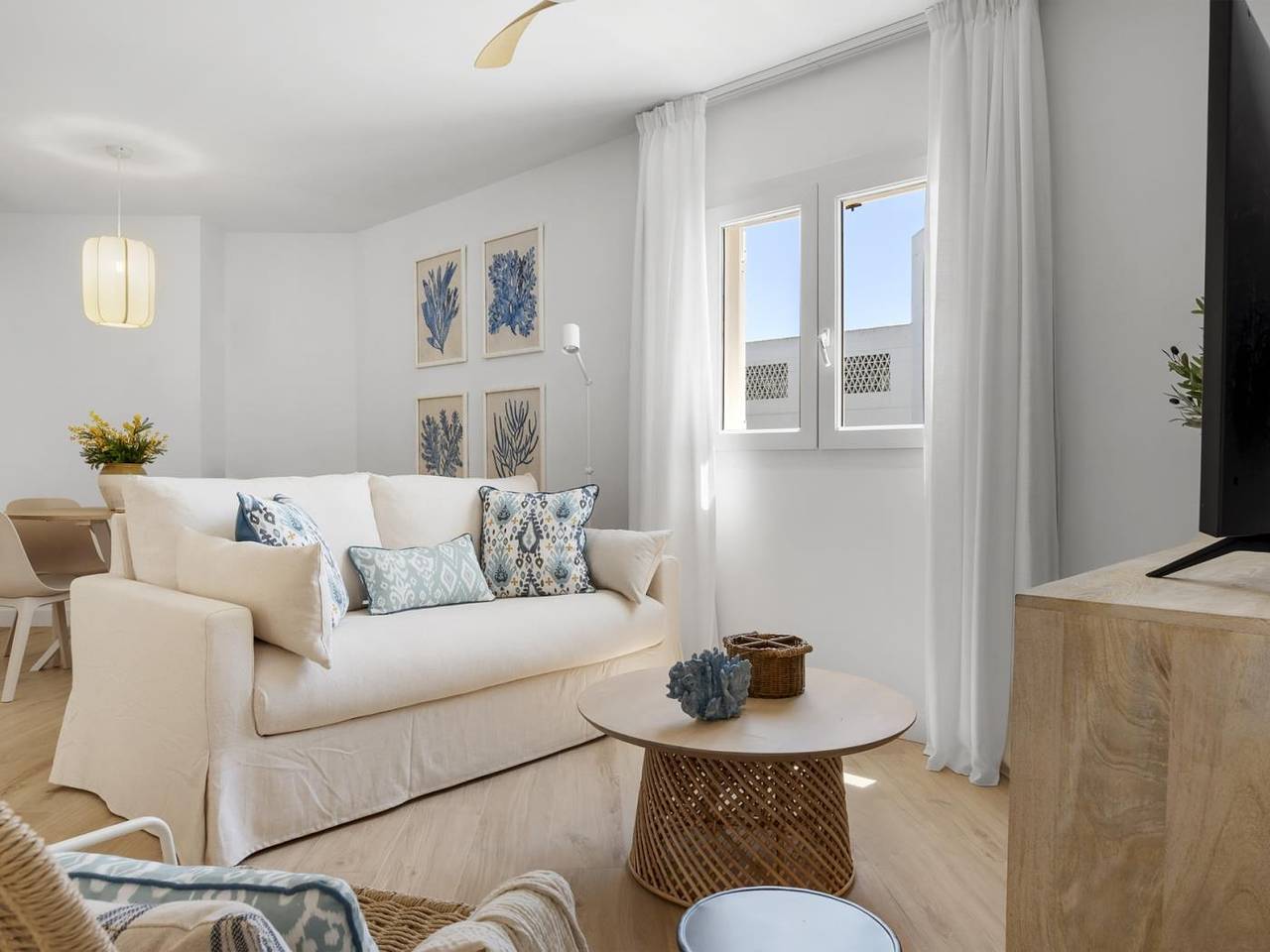Hel ferieleilighet, Ferieleilighet for 4 personer med badebasseng in Marbella West, Marbella