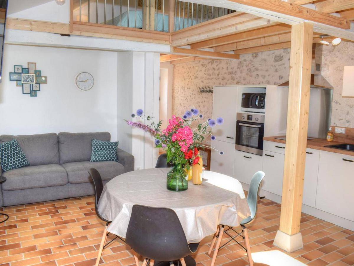 Appartement entier, Gîte tout inclus à Joué-lès-Tours avec grand jardin, proche châteaux et nature - Fr-1-381-545 in Joué-lès-Tours, Région de Tours