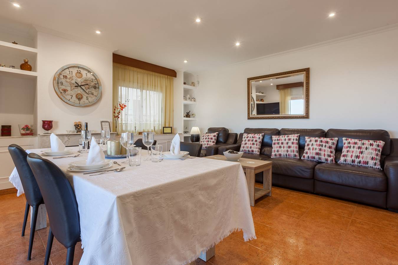 Casa de férias 'Villa Sol' com vista para o mar, piscina privada e Wi-Fi in Sant Cebrià de Vallalta, Costa del Maresme