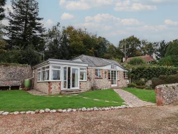 Holiday Home for 2 People in Lyme Regis, Jurassic Coast, Photo 1