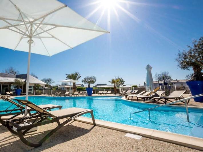 Camping pour 2 personnes, avec Jacuzzi et Sauna