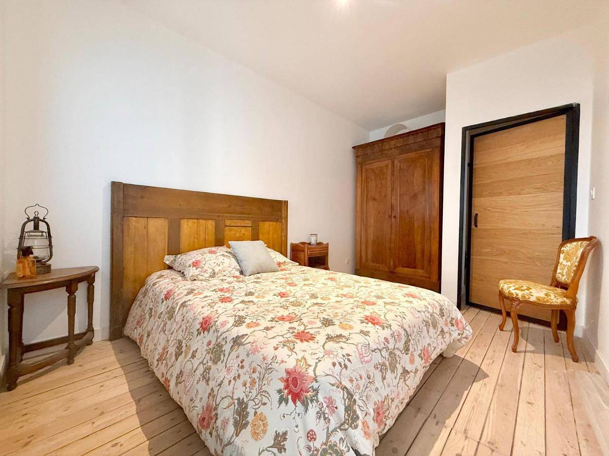 Three-Bedroom House in Poitiers, Vienne (France)