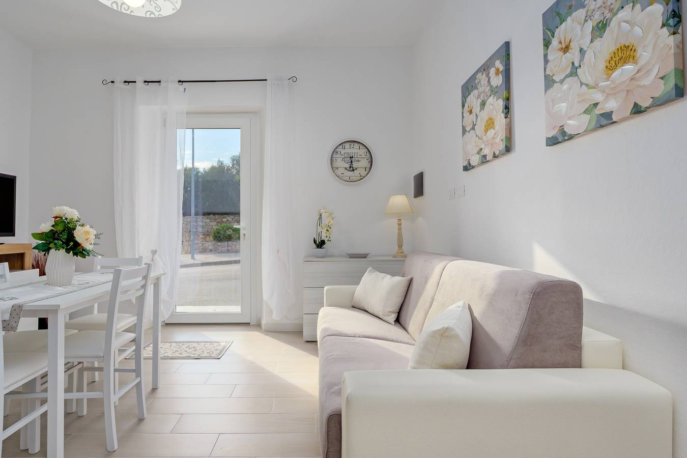 Casa Vacanze 'La Casetta Bianca' con Aria Condizionata in Loiri Porto San Paolo, Olbia-Tempio