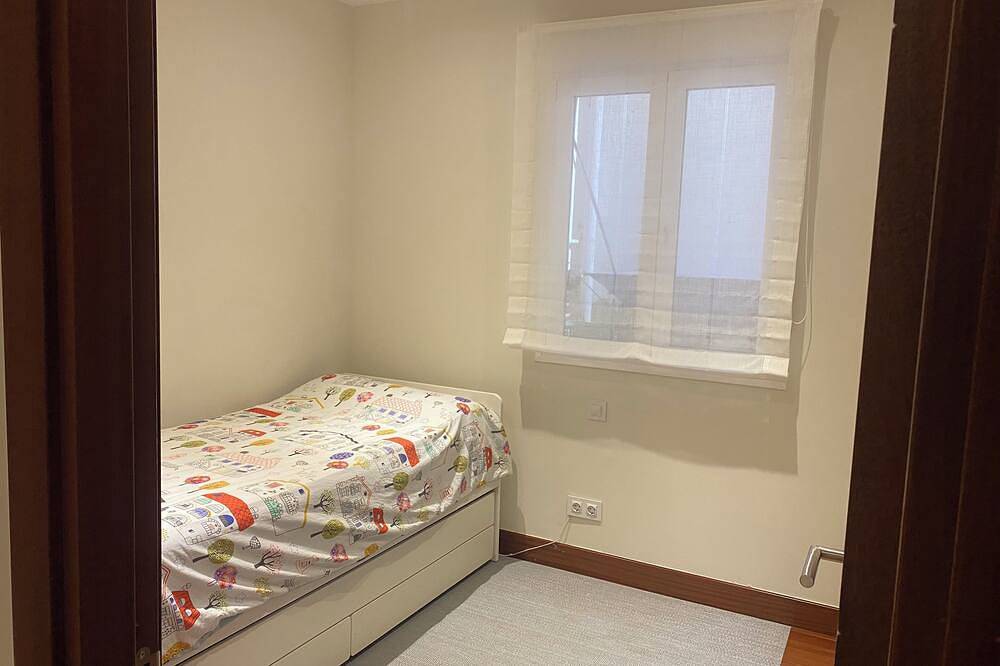 Entire apartment, Portugalete apartment in old town in Portugalete, Bizkaia