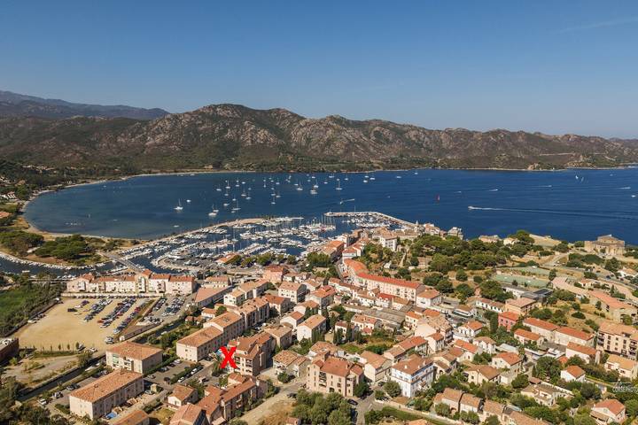 Entire apartment, Casa Nina – Duplex refait à neuf proche du port de Saint-Florent in Saint-Florent, Calvi region