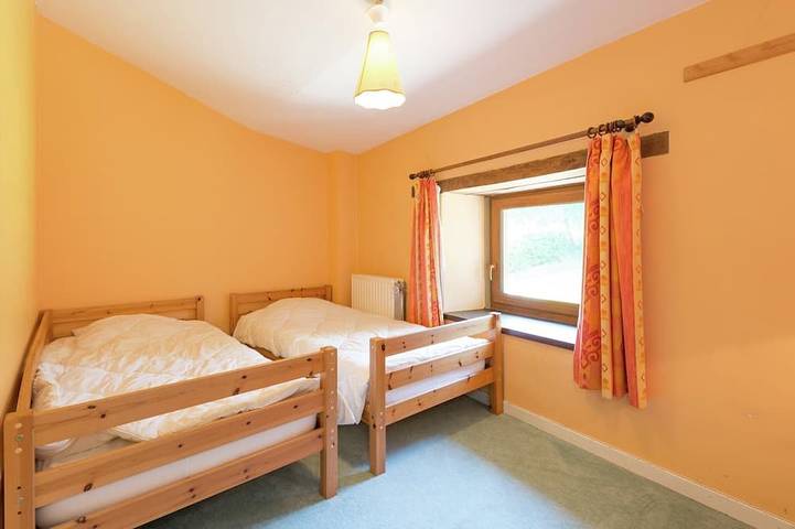 Rustikales Ferienhaus in Jevigné in Lierneux, Lüttich und Umgebung