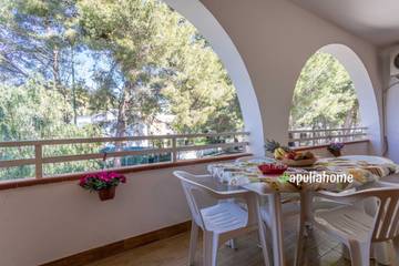 Location de vacances pour 6 personnes, avec balcon/terrasse à Marina di Mancaversa