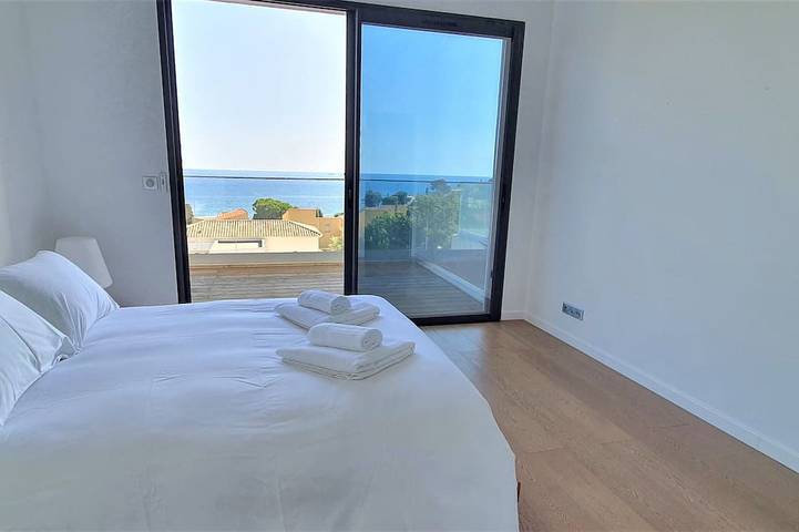 Location de vacances pour 12 personnes, avec terrasse et jardin dans Plage Coupereau - 3