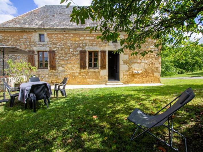 Location de vacances pour 4 personnes, avec jardin et terrasse, animaux acceptés à Borrèze - 2