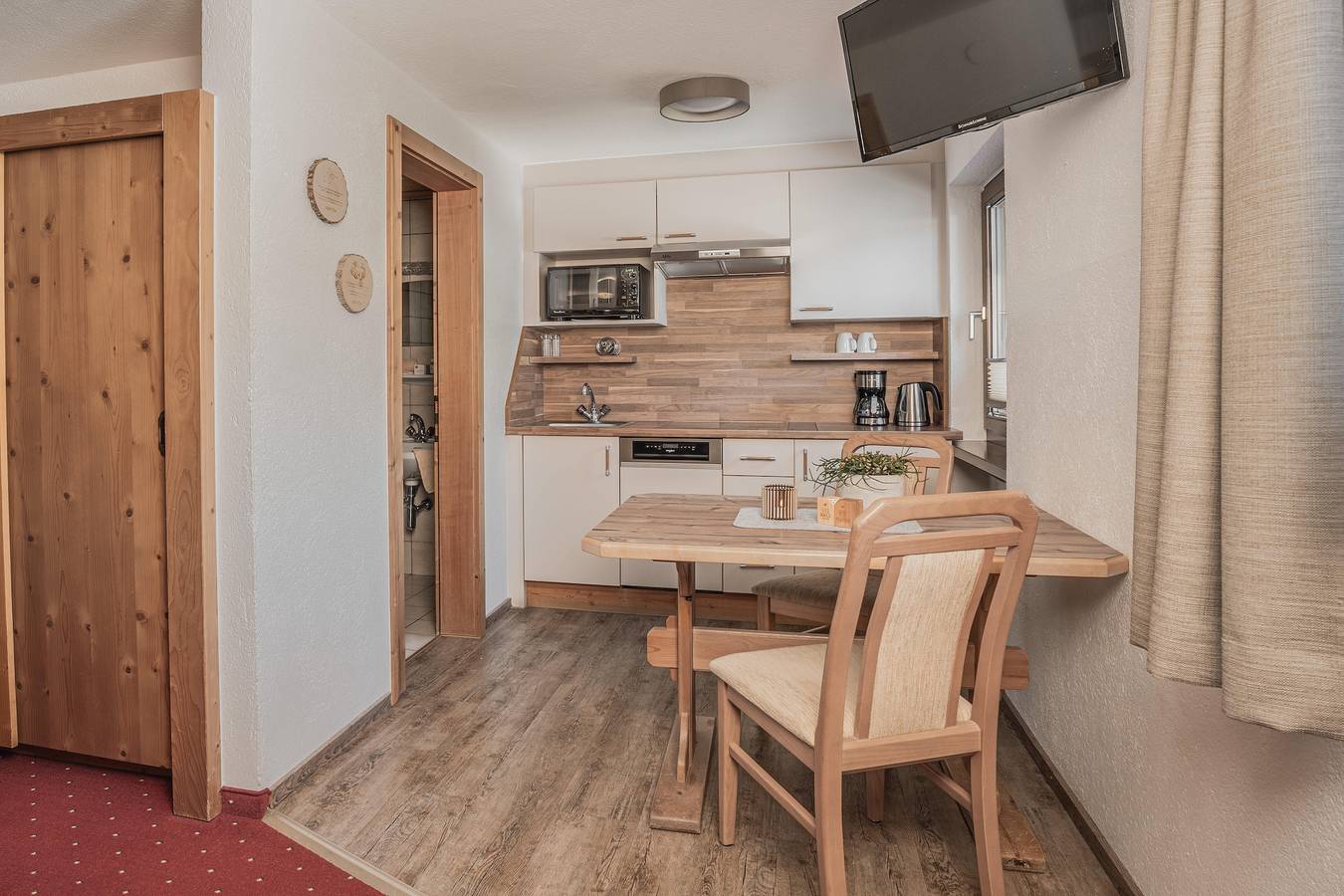 Ganze Ferienwohnung, Studio Appartement 6 in Huben, Längenfeld