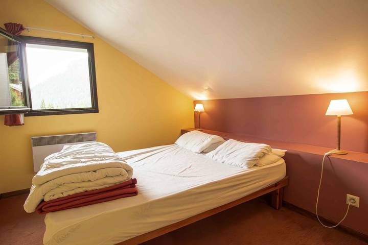 Chalet pour 8 personnes, avec balcon dans Valfréjus