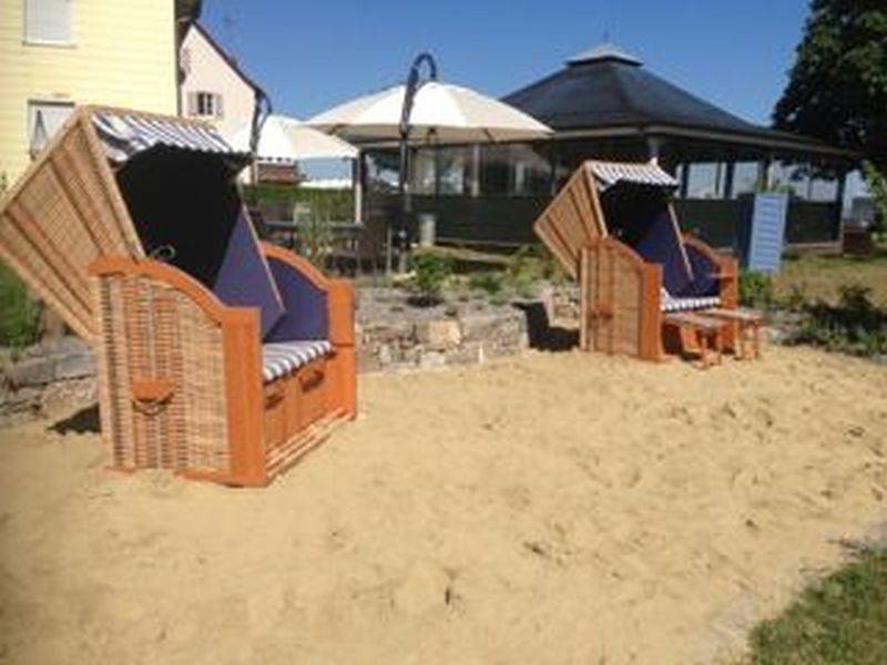 Gästehaus am See - Doppelzimmer mit Du/Wc, Seeblick, Tv, Wlan, Og in Gaienhofen, Untersee