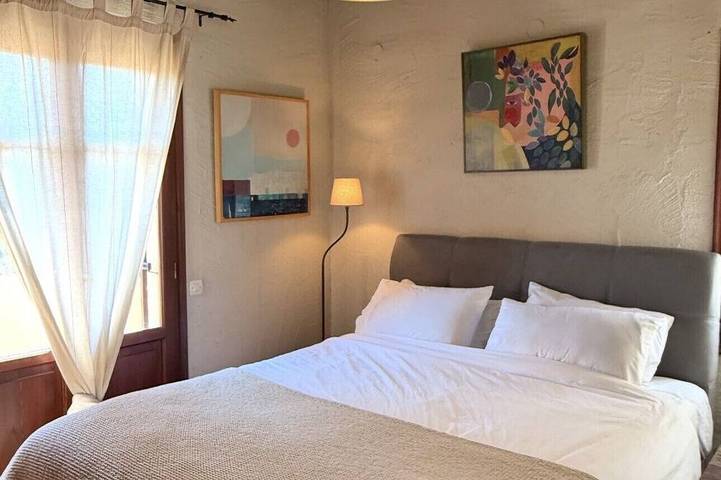 Dieses Haus mit Privatpool ist die ideale romantische Unterkunft in Sporaden