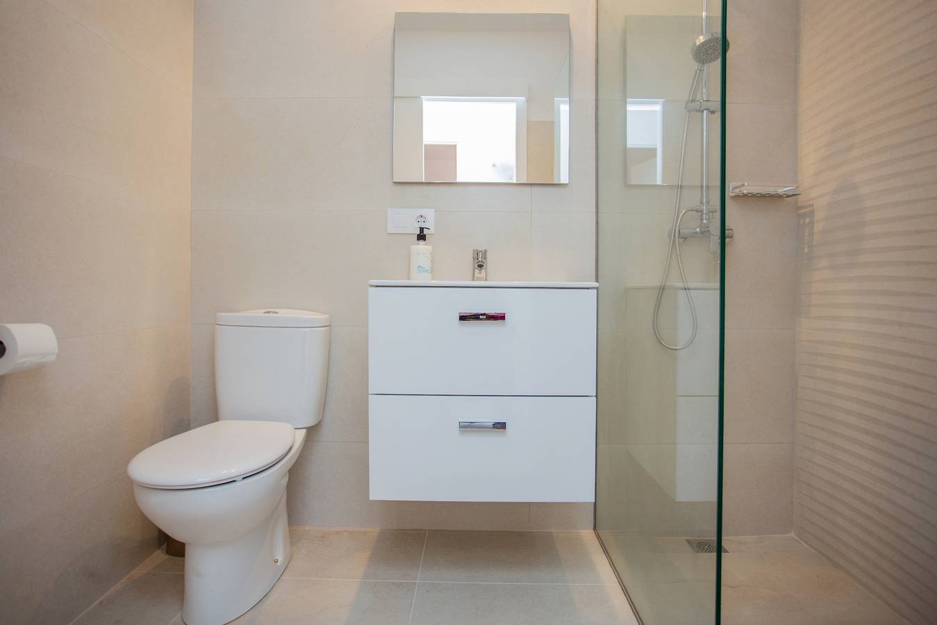 Familie-vakantieappartement 'Poblat 86' met airconditioning, foto 12