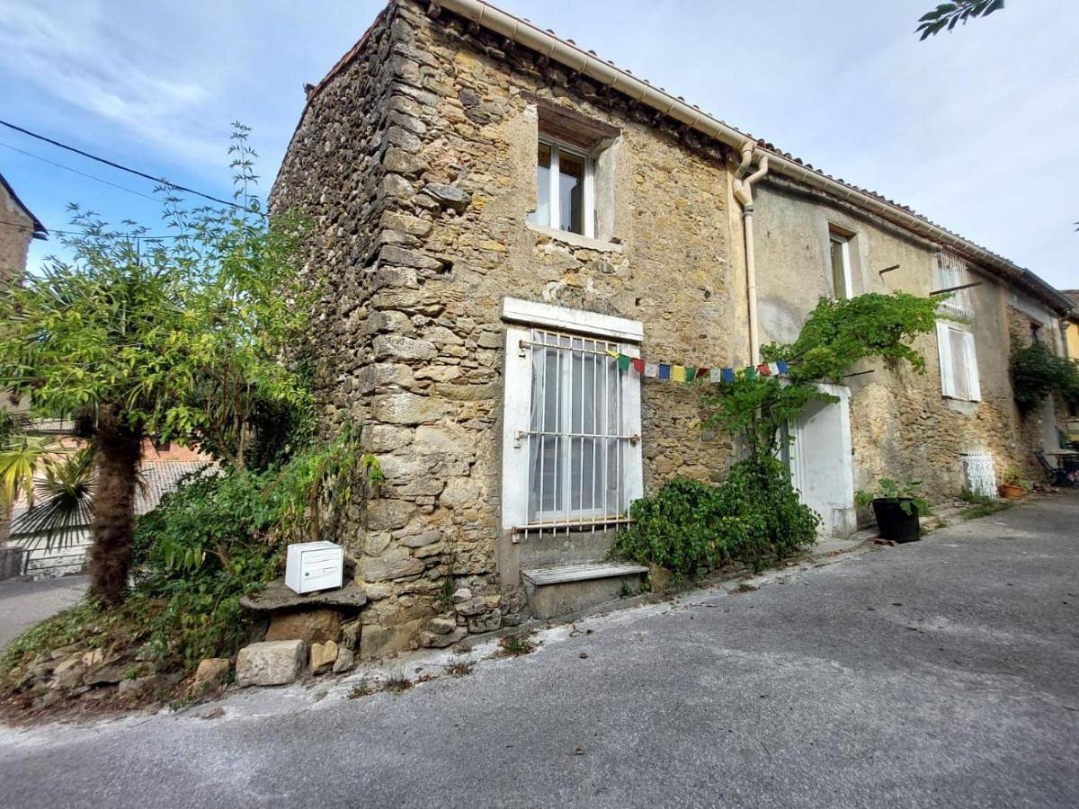 One-Bedroom House in Saint-Benoît, Région de Limoux