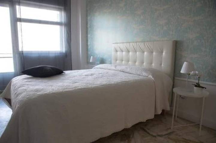 Appartement entier, Intero appartamento 140mq sito nel centro città e sulla Laguna del Mar Piccolo in Taranto, Golfe de Tarente