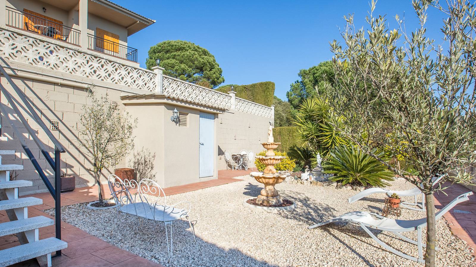 Sophie in Aiguaviva Parc, Lloret de Mar