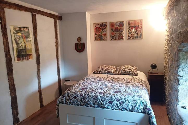 Beautiful renovated barn in Pensol, Regionaler Naturpark Périgord-Limousin