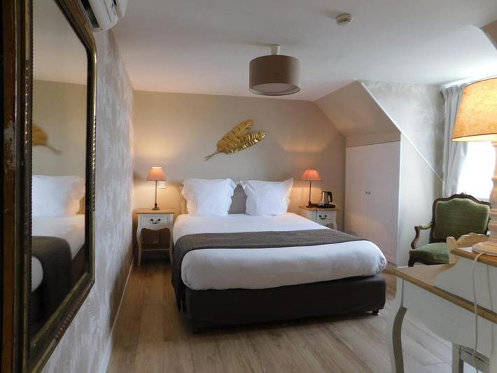 Hôtel pour 2 personnes, avec Terrasse ainsi que Jardin et Vue à Saint-Jean-le-Blanc - 2