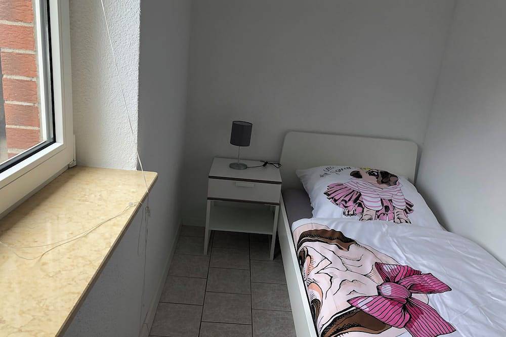 Ganze Wohnung, Neu - 85 qm Wohnung zur Erholung in Laage, Mecklenburgische Ostseeküste