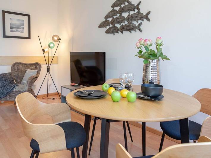 Ganze Ferienwohnung, -2 - 2-Zimmerwhg. in ruhiger Lage für 3 Personen mit Balkon & Stellplatz in Westerland, Sylt (Gemeinde)