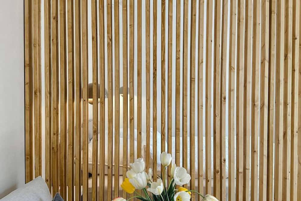 Ganze Wohnung, Charmantes Design-Appartement für 2 Personen in Utting am Ammersee in Utting, Ammersee