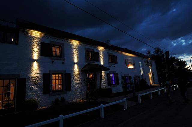 Chambre d’hôte pour 2 personnes, avec piscine ainsi que jardin et vue, animaux acceptés à Namur - 4