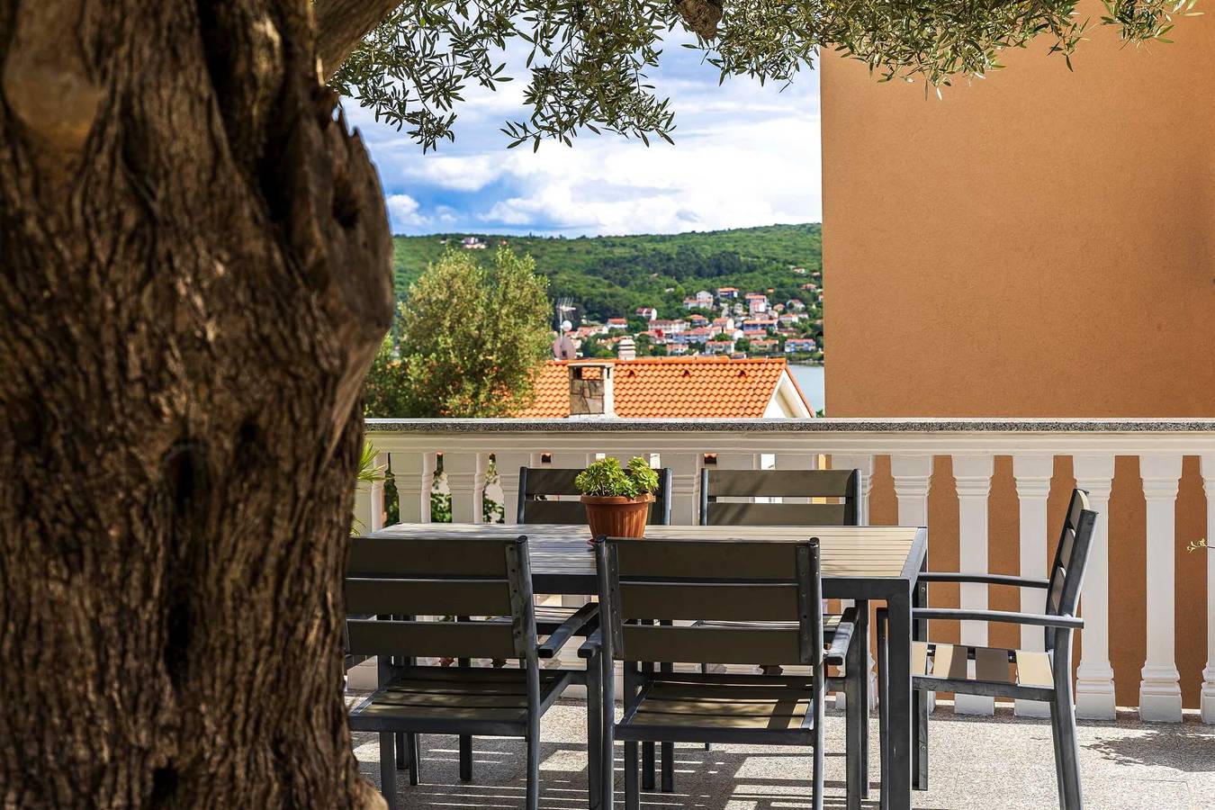 Ganze Wohnung, Apartment Baran mit Meerblick in Čižići, Krk