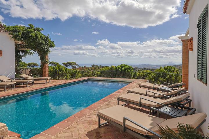 Casa rural para 8 personas, con terraza y jardín en Casares - 2