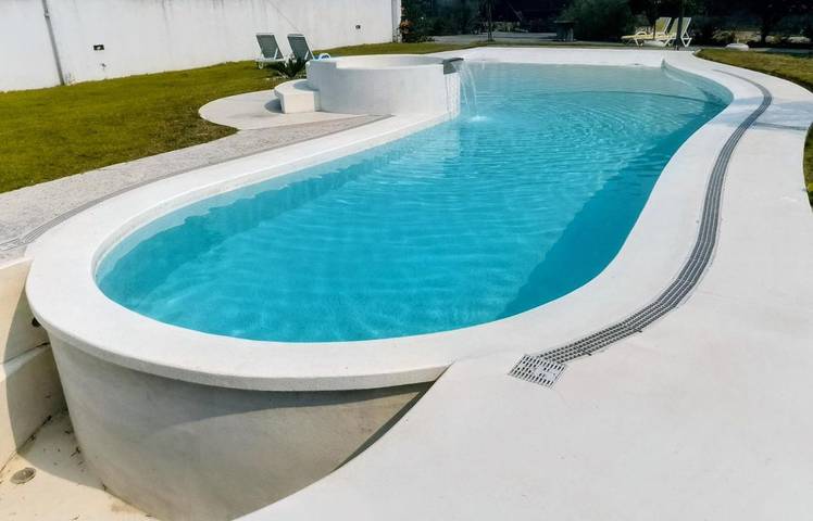 Location de vacances pour 5 personnes, avec terrasse et piscine dans Ponte de Vagos - 2