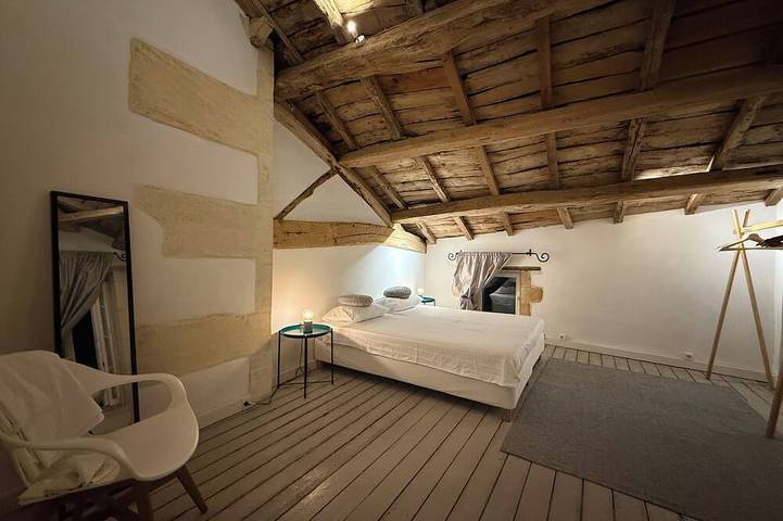 Location de vacances pour 7 personnes, avec piscine à Burie - 3