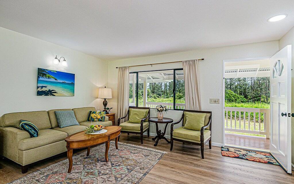 Charming Guest House in Mountain View in Fern Acres, West Puna