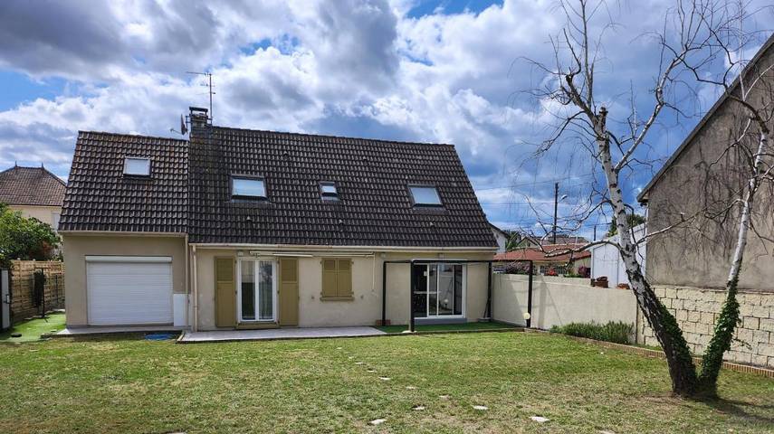 Location de vacances pour 6 personnes, avec terrasse et jardin à Herblay-sur-Seine - 2