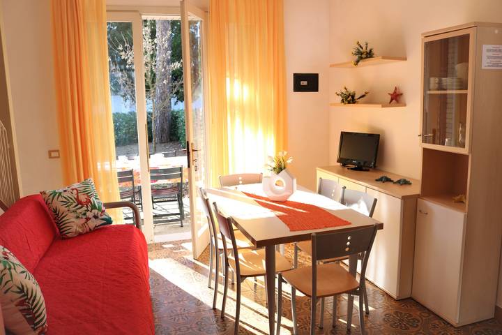 Villa pour 6 personnes, avec jardin, animaux acceptés à Bibione