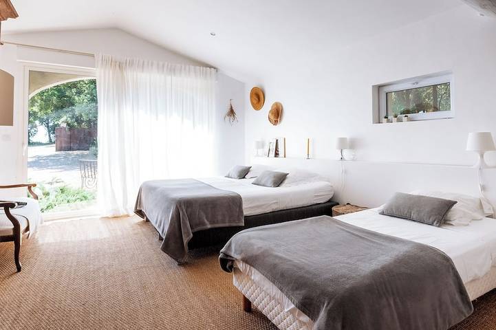 Location de vacances pour 10 personnes, avec piscine à Visan - 2