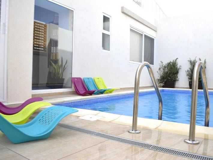 Chambre d’hôte pour 2 personnes, avec jardin et piscine à San Giljan