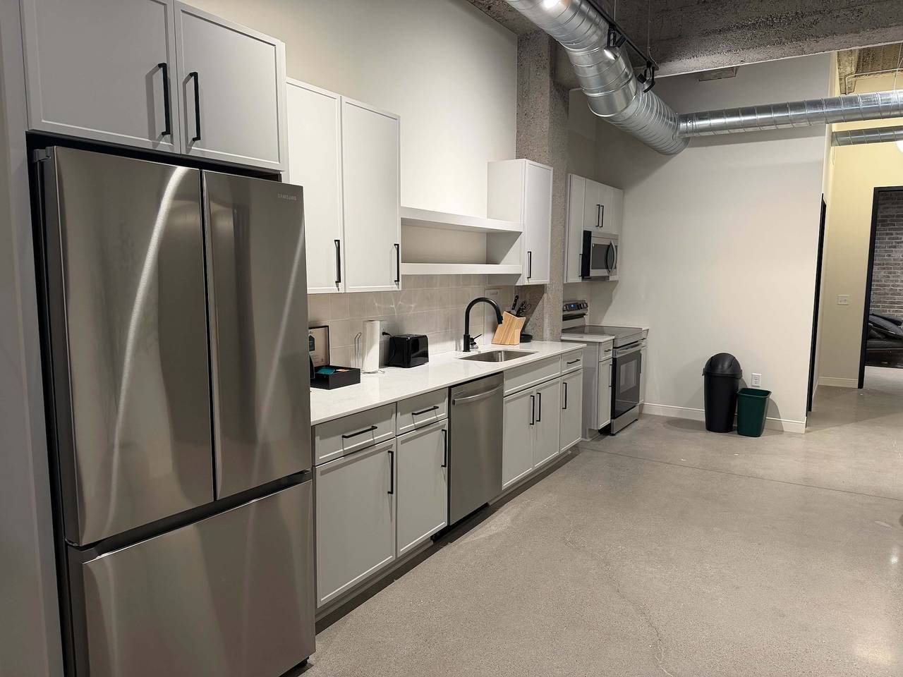 Ganze Wohnung, Roami at Century Plaza 4Br Combo sleeps 10 in Minneapolis, Twin Cities