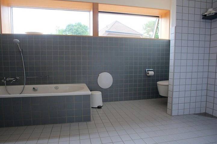 Ferienwohnung für 4 Personen, mit Terrasse und Whirlpool in Heilbad Heiligenstadt - 4