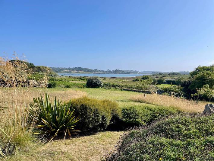 Location de vacances pour 4 personnes, avec jardin dans Île-Grande - 2