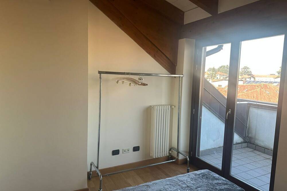 Apartamento entero, Ático en el centro de Seregno (Orchidea Apartment) in Seregno, Brianza
