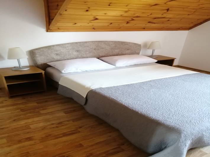 Ganze Wohnung, Guesthouse Žafran- Two Bedroom Apartment in Smoljanac, Lika-Senj