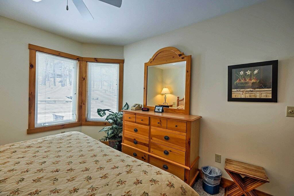 Ganze Wohnung, Ski-in / Ski-out-Luxus-Eigentumswohnung im Jay Peak Resort! in Jay Peak