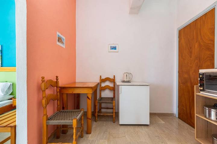 Location de vacances pour 4 personnes, avec balcon ainsi que vue et jardin dans Benitses - 2