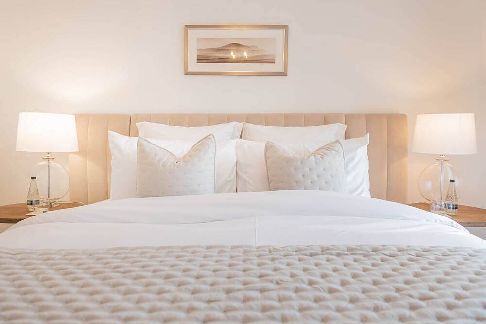 Weavers Cottage, Newly converted luxurious retreat in Kirkby Lonsdale, Yorkshire Dales National Park